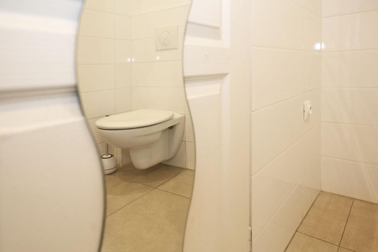 Rdc - Moderne Et Elegant A 5 Appartamento